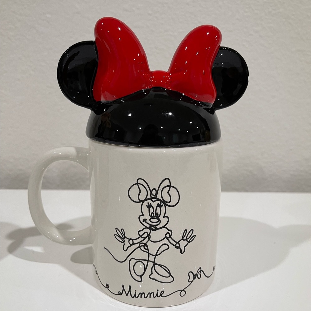 Exclusive Disney Minnie Mouse mug